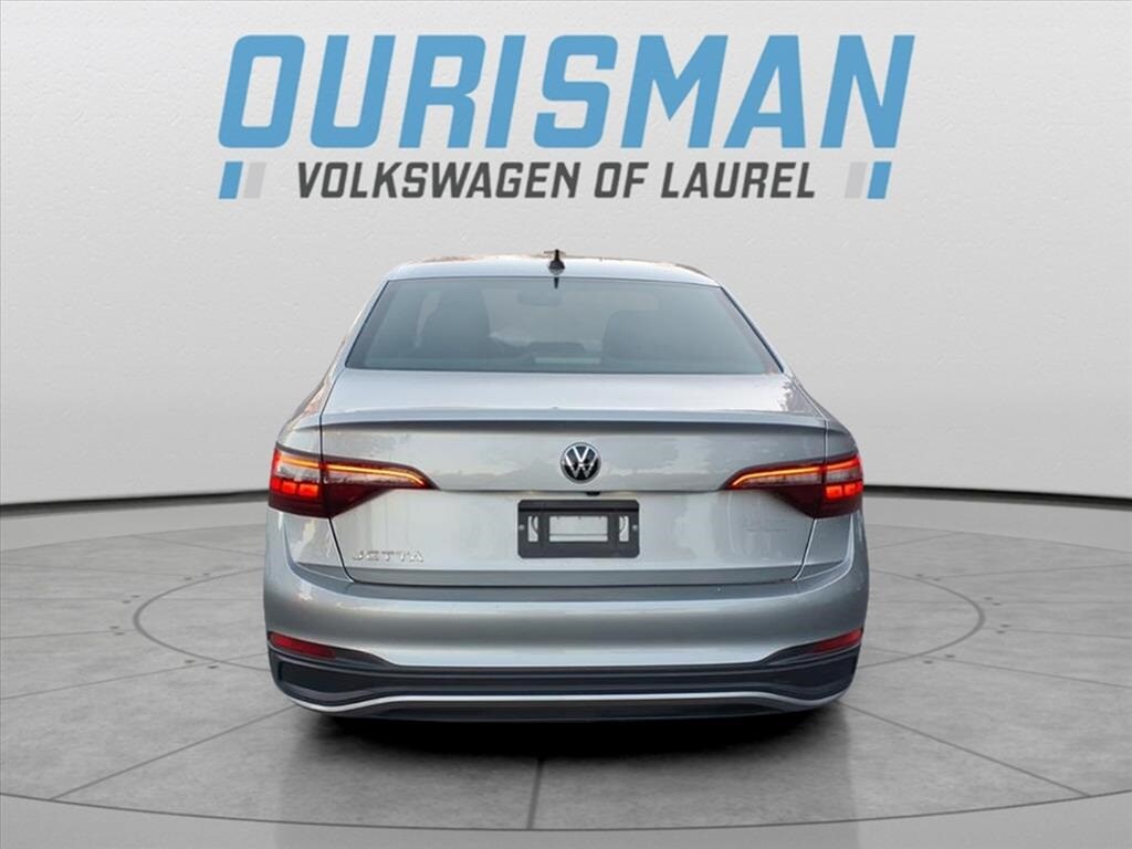 Used 2023 Volkswagen Jetta 1.5T Sport Sedan