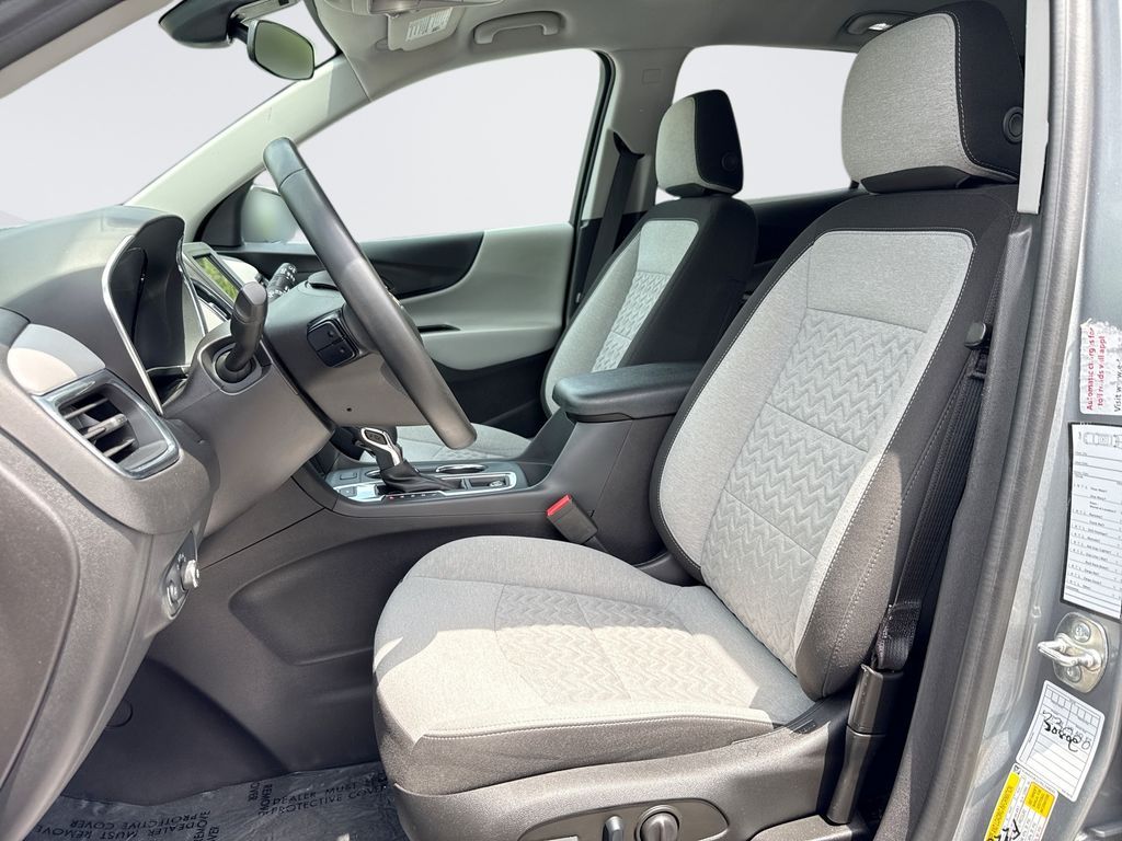 2024 Chevrolet Equinox LT - Photo 13