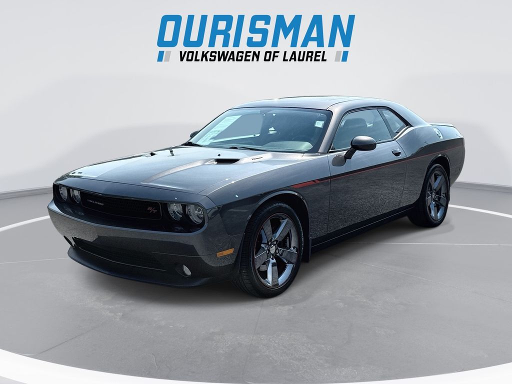 2013 Dodge Challenger R/T's photo