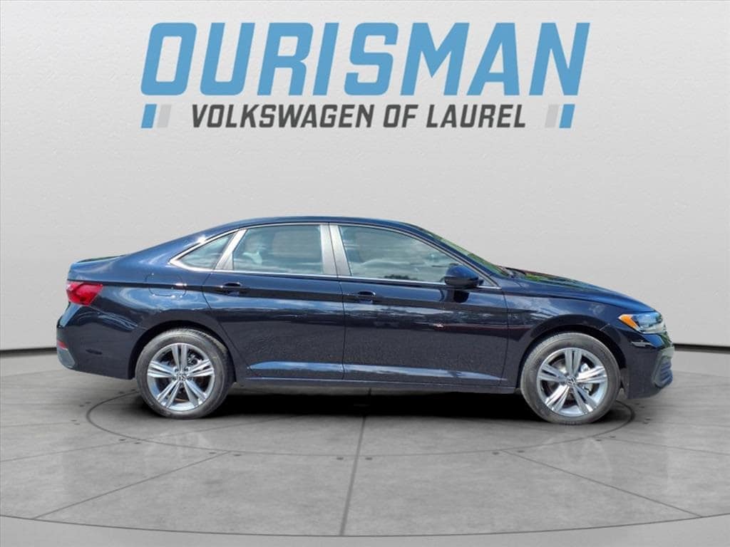 3VW7M7BUXRM062251