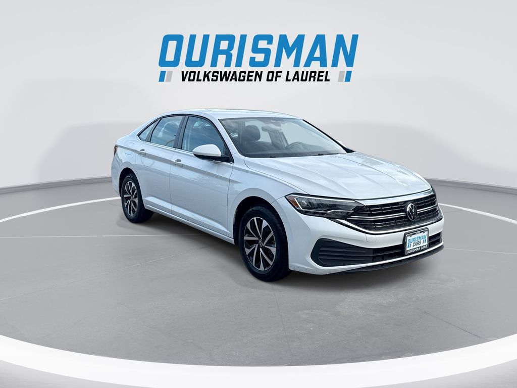 3VW5M7BU2RM085823