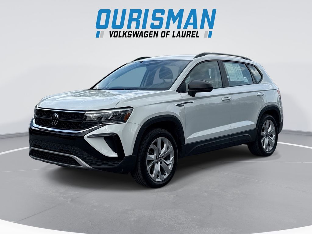2023 Volkswagen Taos 1.5T S 4Motion's photo