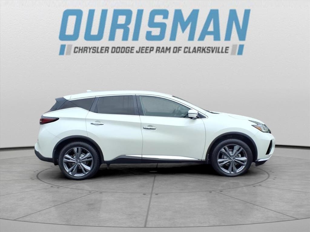 2021 Nissan Murano Platinum photo 2