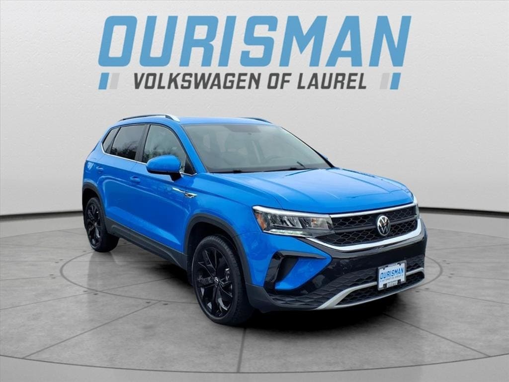 2022 Volkswagen Taos SE's photo