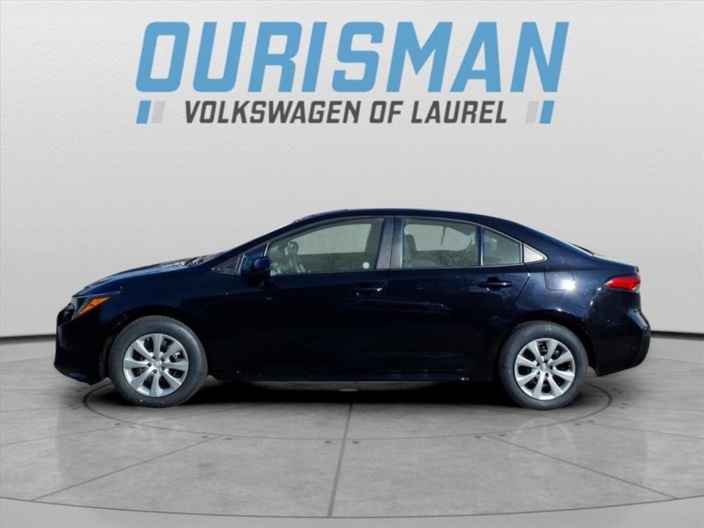 Used 2025 Toyota Corolla LE Sedan