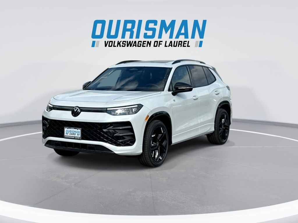 New 2026 Volkswagen Tiguan 2.0T SE R-Line Black SUV
