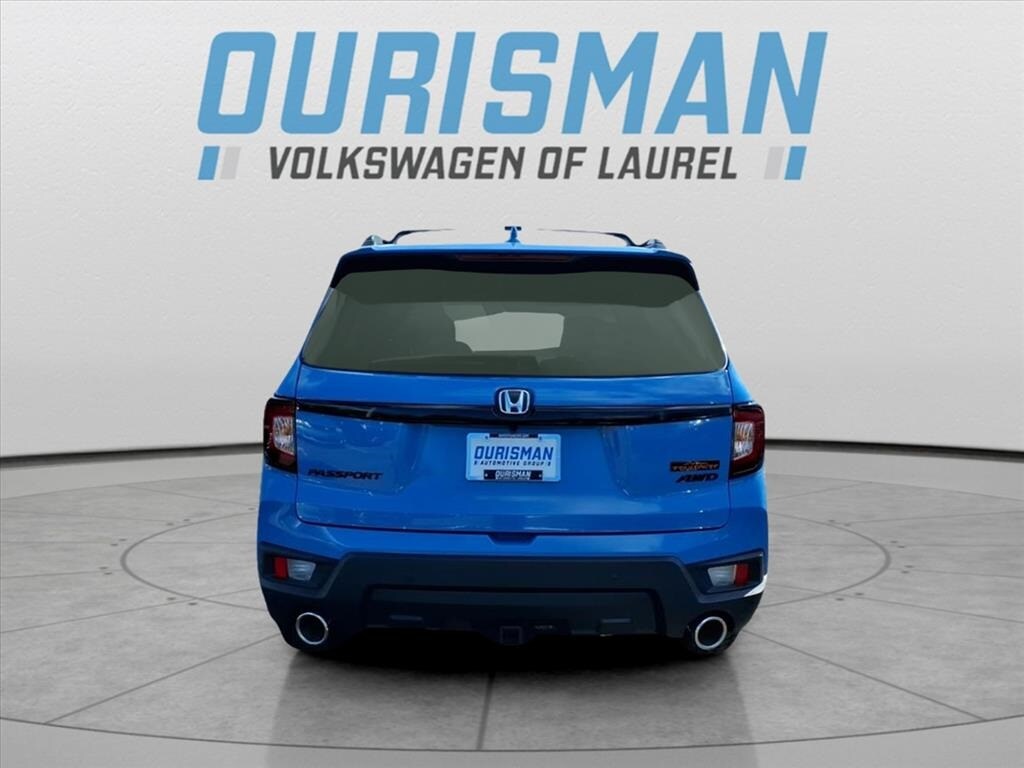 Used 2025 Honda Passport TrailSport SUV