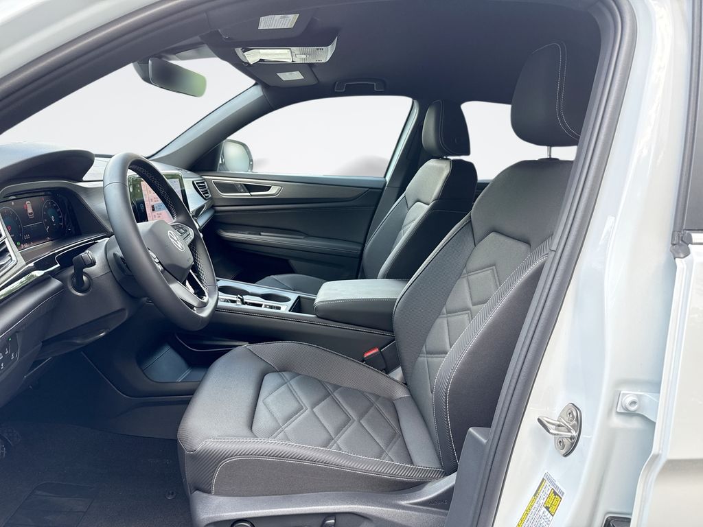 2026 Volkswagen Atlas Cross Sport SE - Photo 13