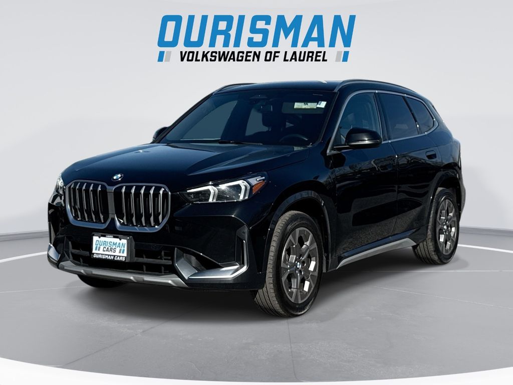 2025 BMW X1 xDrive28i's photo
