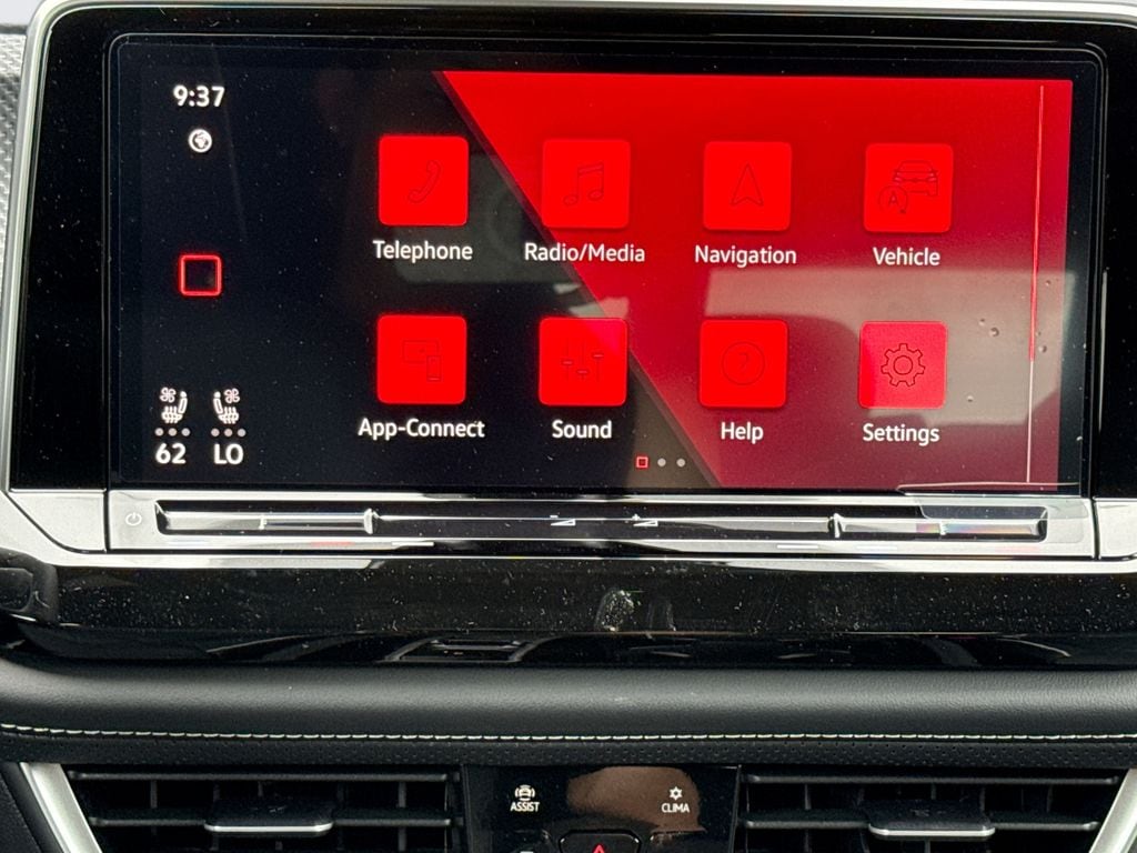 2026 Volkswagen Atlas Cross Sport SEL Premium R-LINE - Photo 12