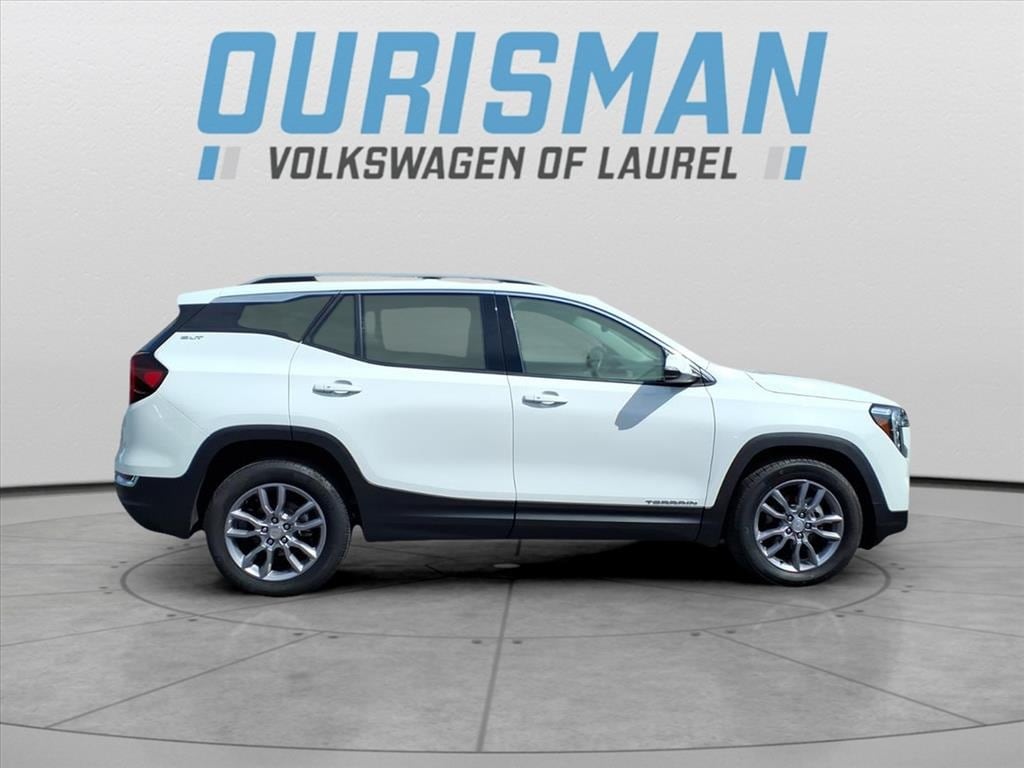 Used 2024 GMC Terrain SLT SUV