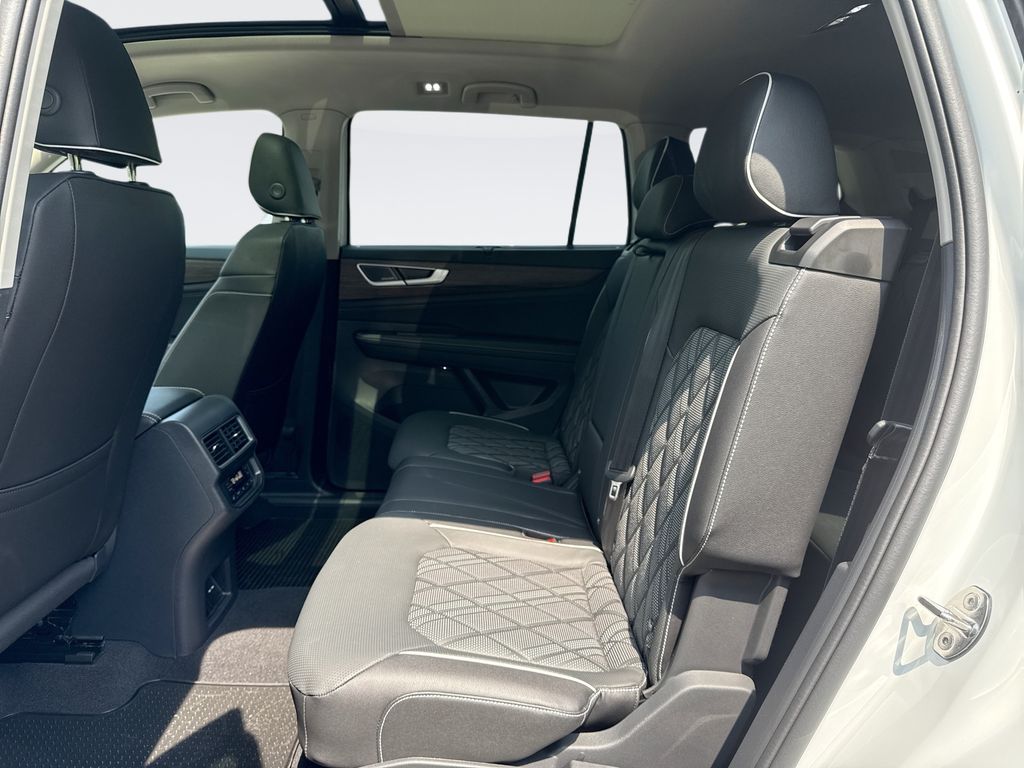 2026 Volkswagen Atlas SEL Premium R-Line - Photo 25