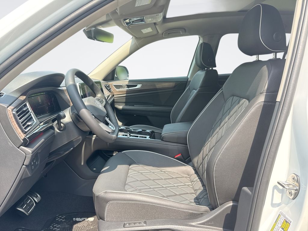 2026 Volkswagen Atlas SEL Premium R-Line - Photo 13