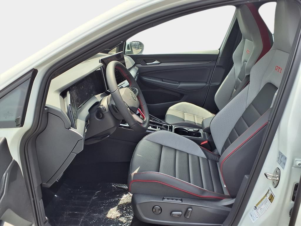 2026 Volkswagen Golf GTI SE - Photo 11