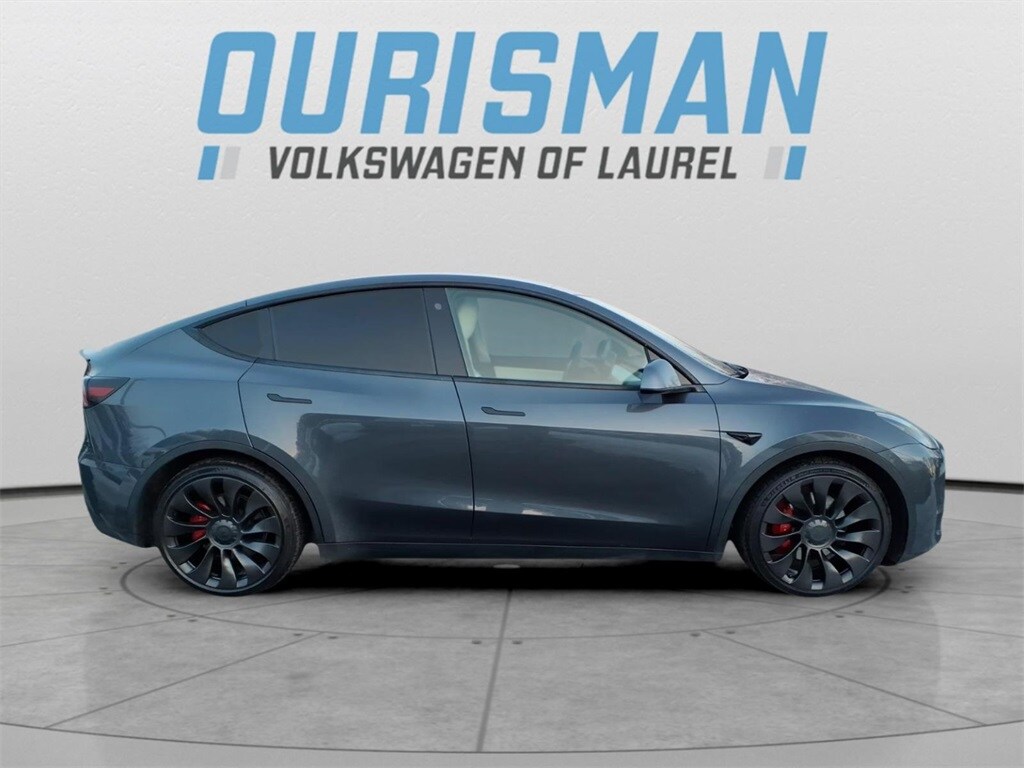 Used 2021 Tesla Model Y Performance with VIN 5YJYGDEF7MF302749 for sale in Kansas City