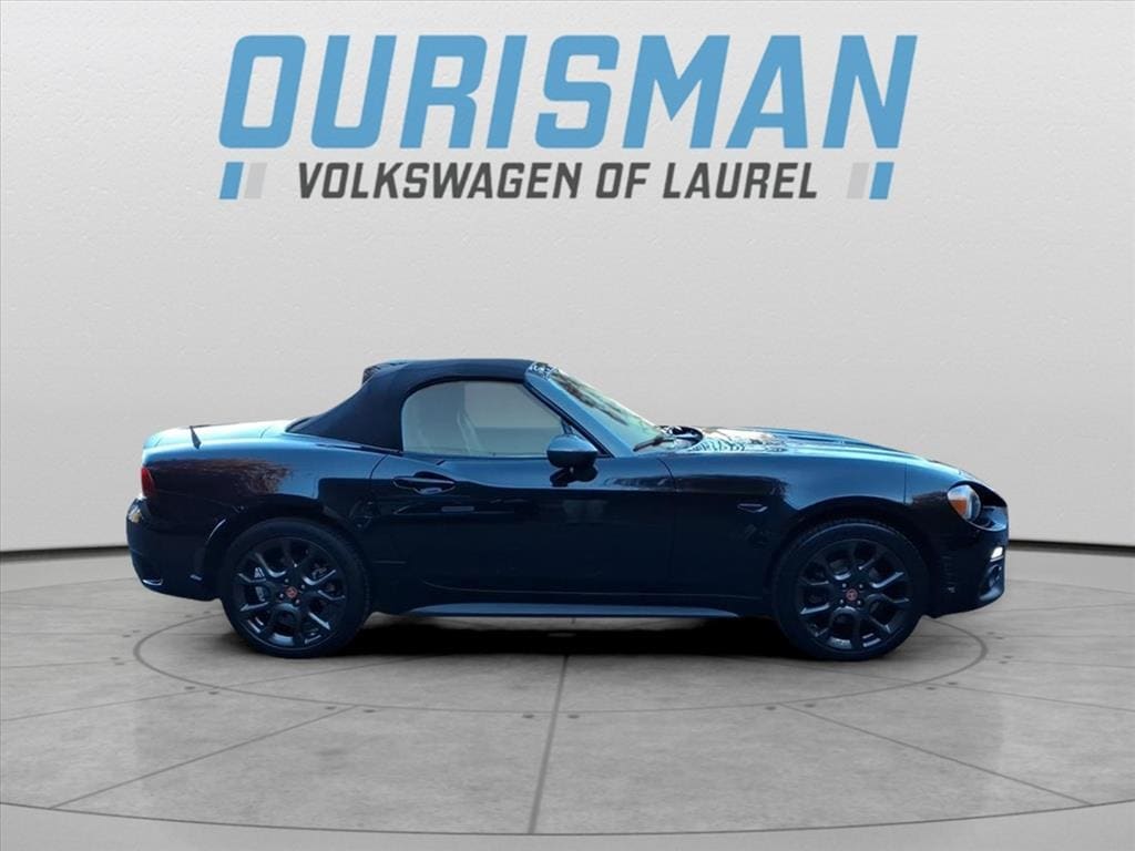 Used 2017 FIAT 124 Spider Classica Convertible