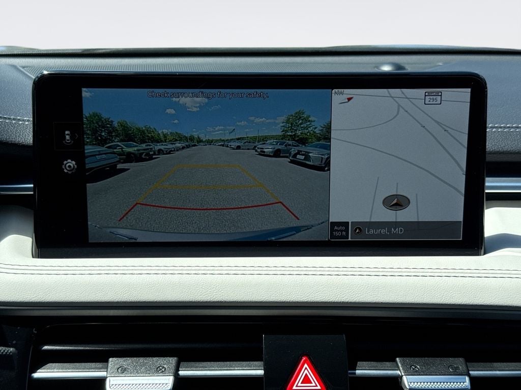 2025 GENESIS G70 Standard - Photo 23