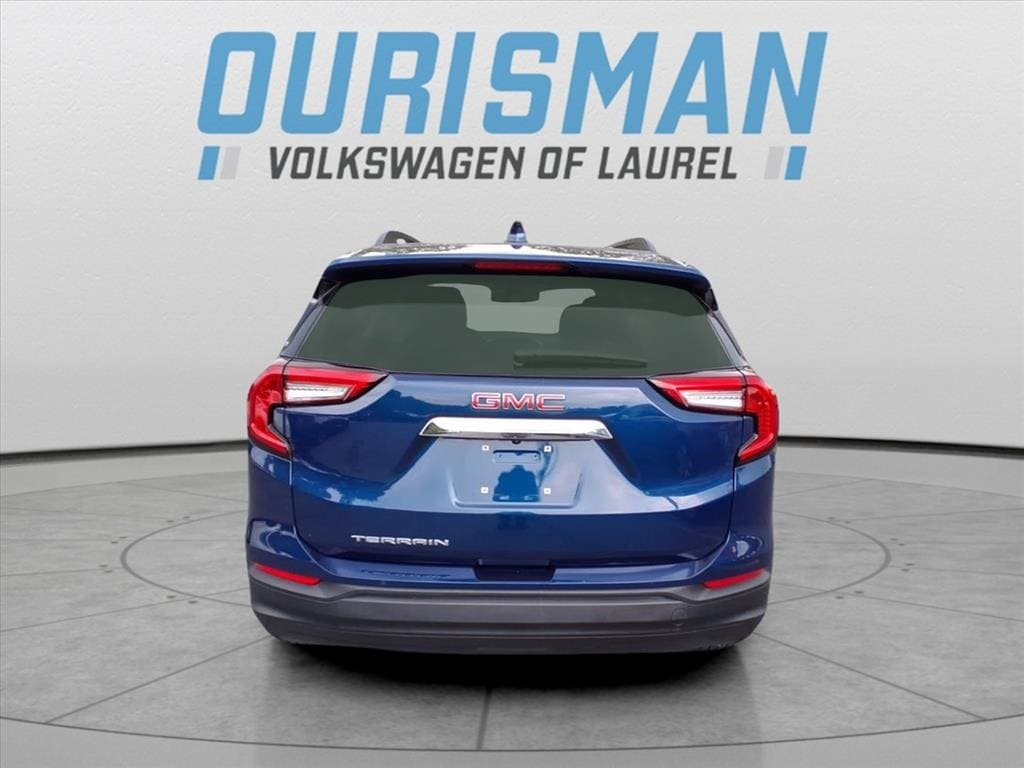 Used 2022 GMC Terrain SLE SUV
