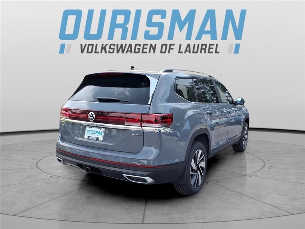 2026 Volkswagen Atlas SE Technology photo 3