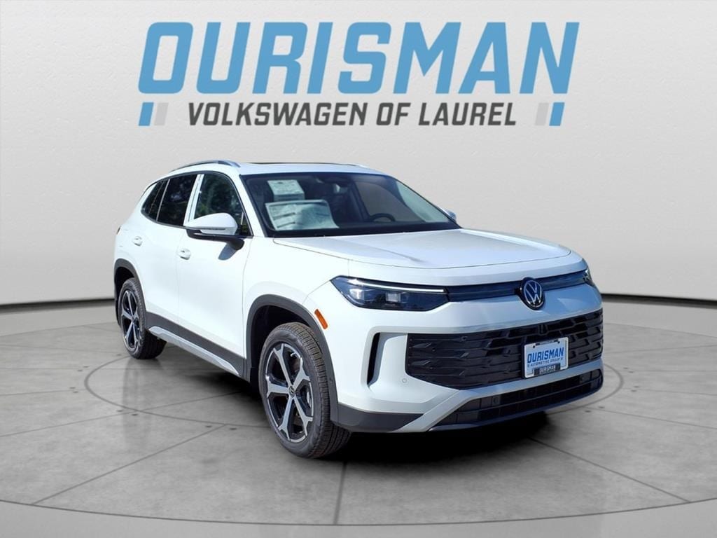 2026 Volkswagen Tiguan SE's photo