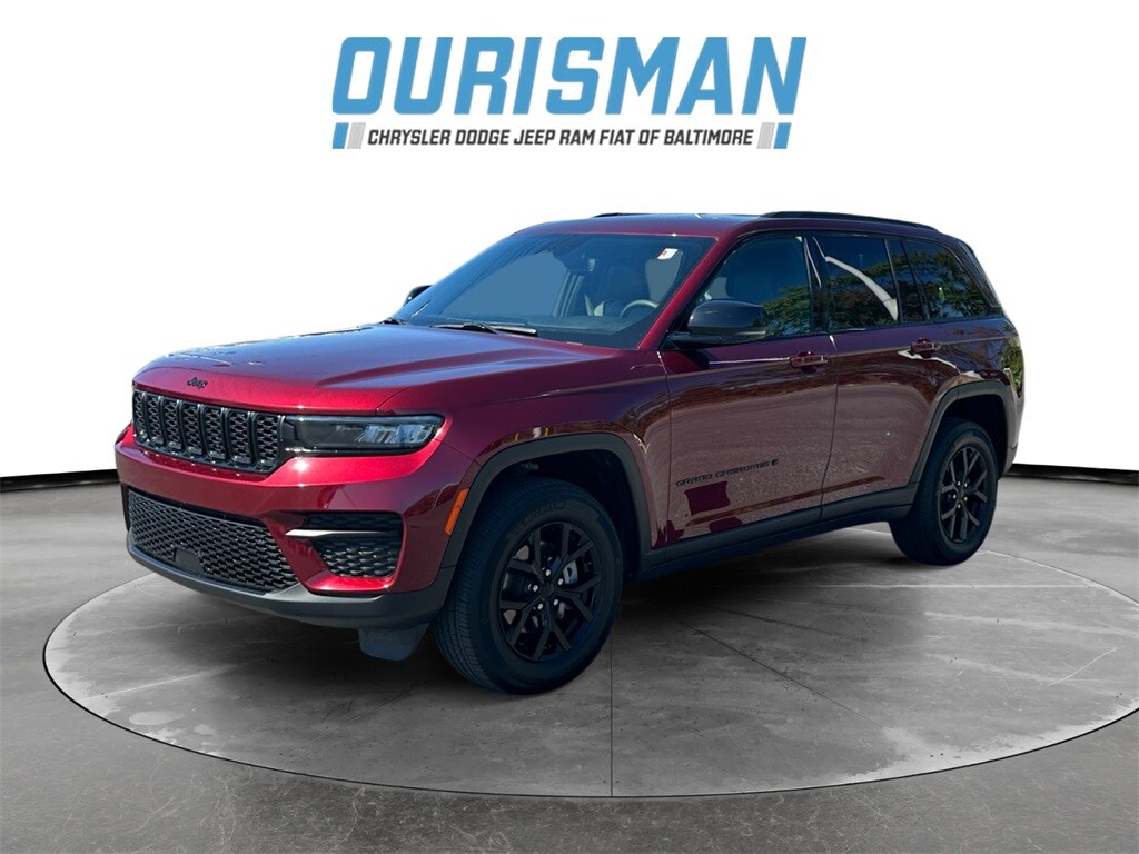 2024 Jeep Grand Cherokee Laredo Altitude X photo 2