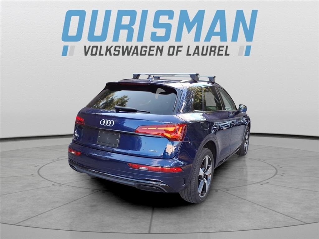 2022 Audi Q5 45 S line Premium photo 3
