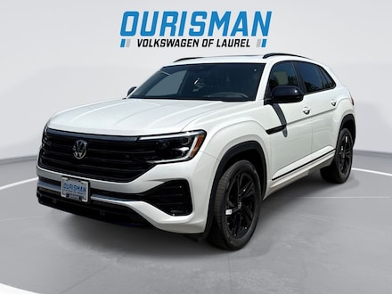 2026 Volkswagen Atlas Cross Sport 2.0T SEL R-Line Black SUV
