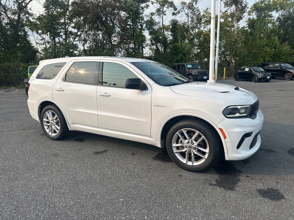 2024 Dodge Durango R/T photo 2