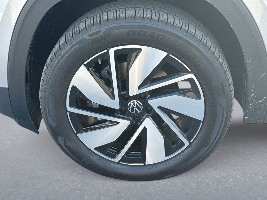 2026 Volkswagen Atlas SE w/Tech - Photo 18