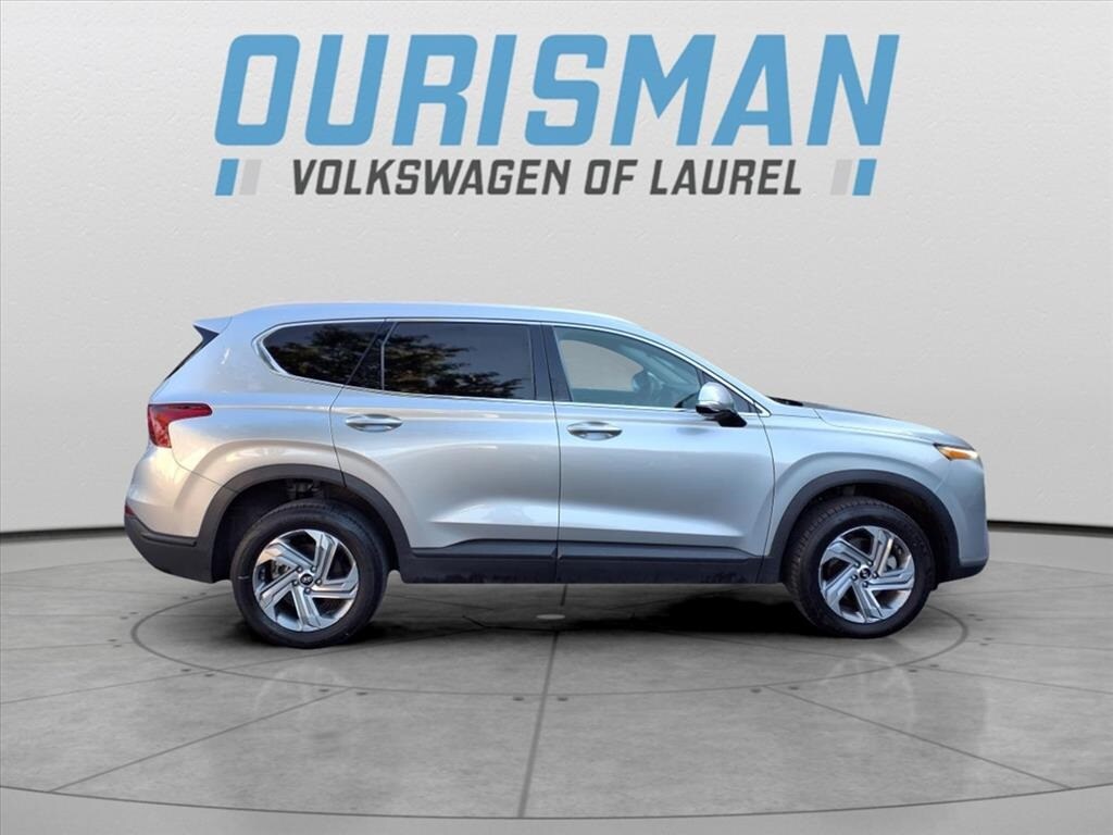 2023 Hyundai Santa Fe SEL photo 2