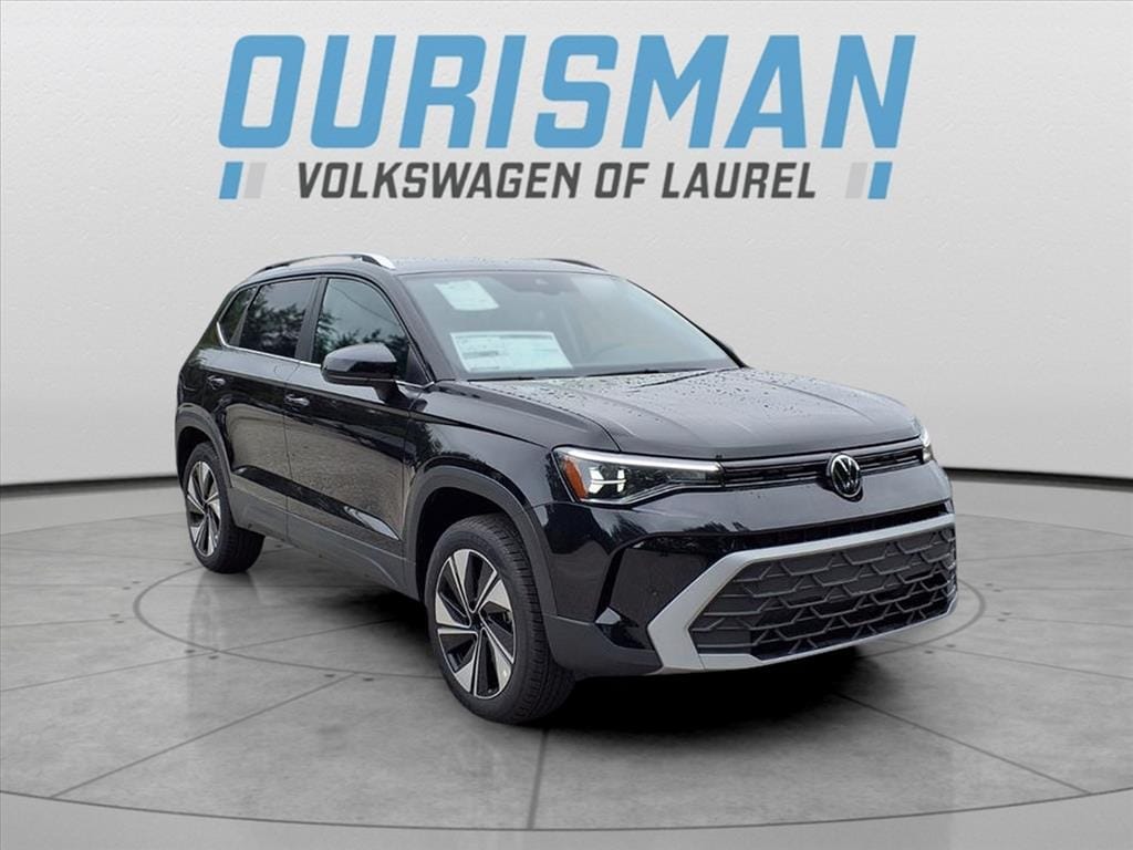 2025 Volkswagen Taos SE's photo