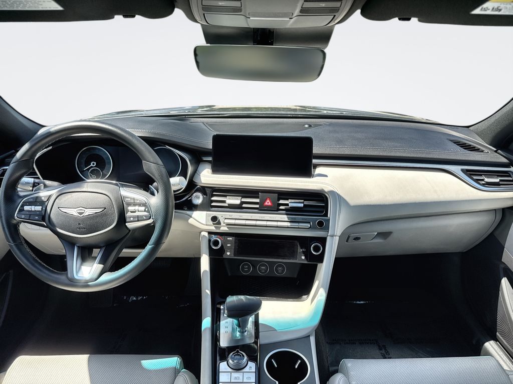 2025 GENESIS G70 Standard - Photo 26