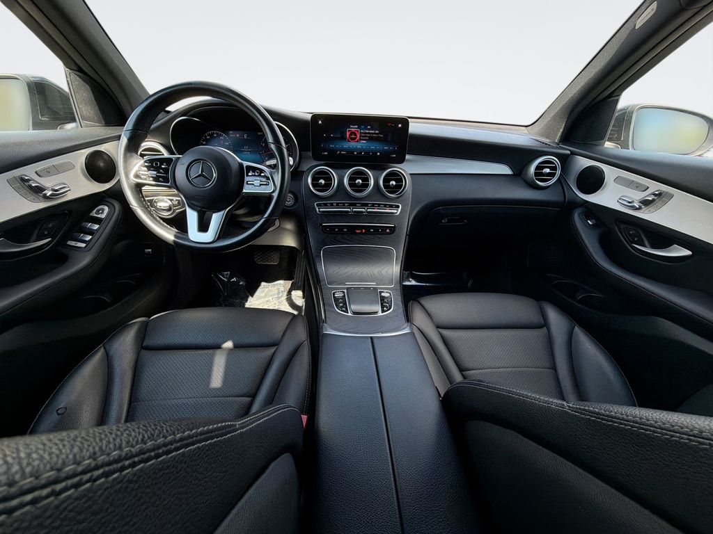 2021 Mercedes-Benz GLC GLC300 - Photo 23