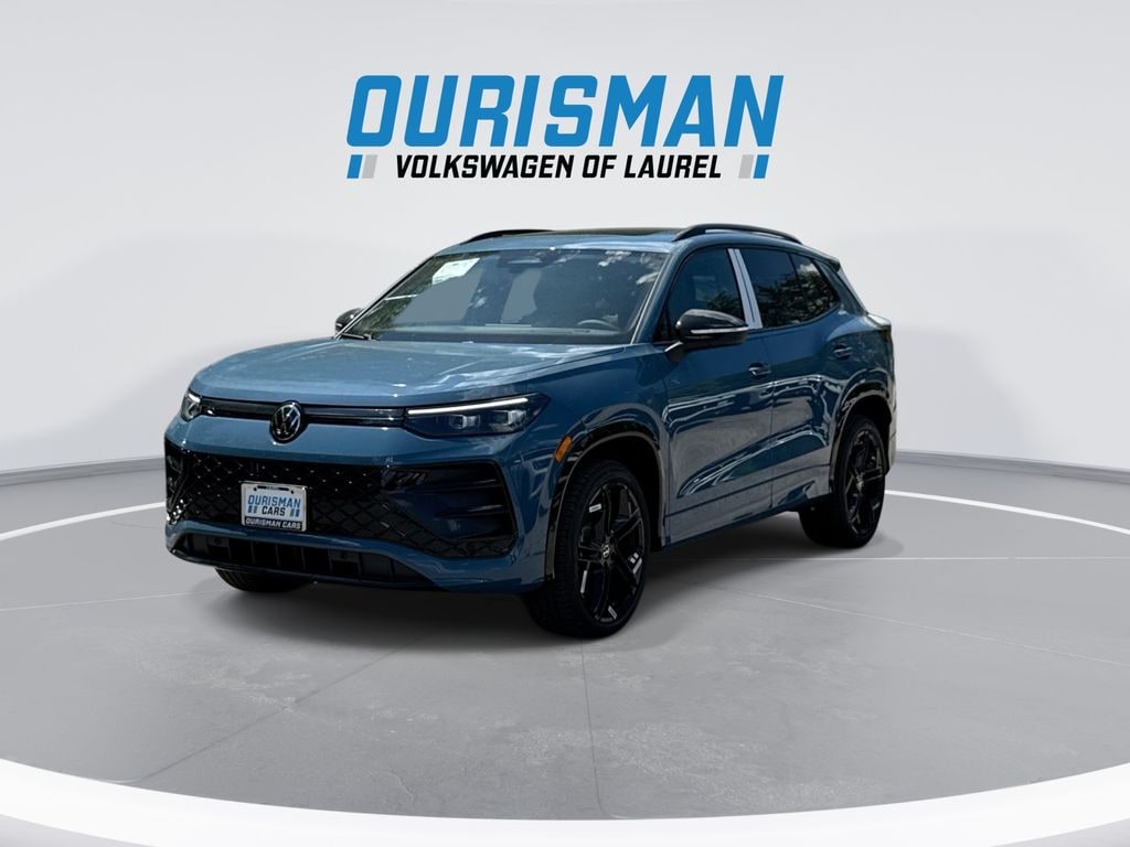 New 2026 Volkswagen Tiguan 2.0T SE R-Line Black SUV