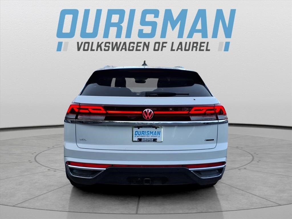 2026 Volkswagen Atlas Cross Sport SEL photo 4
