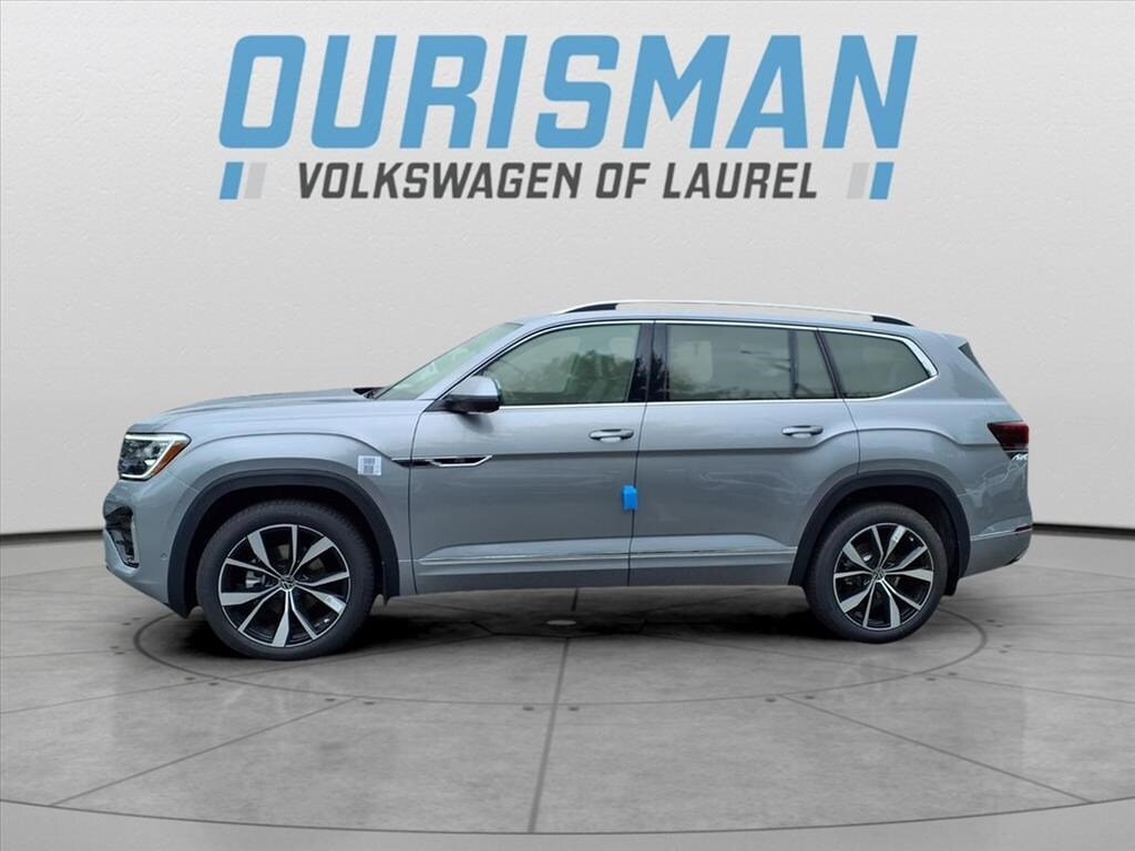 2026 Volkswagen Atlas Cross Sport SEL Premium R-Line photo 3