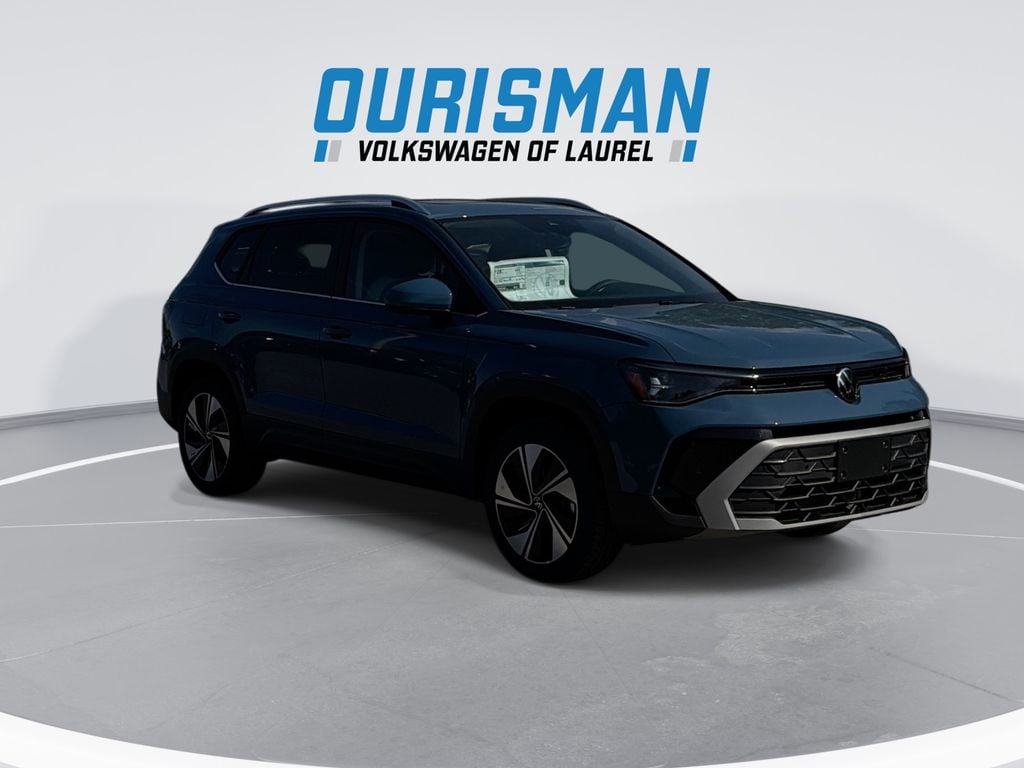 New 2026 Volkswagen Taos 1.5T SE SUV