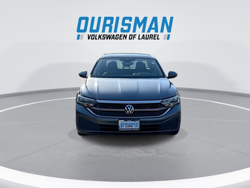 Used 2023 Volkswagen Jetta 1.5T SE Sedan
