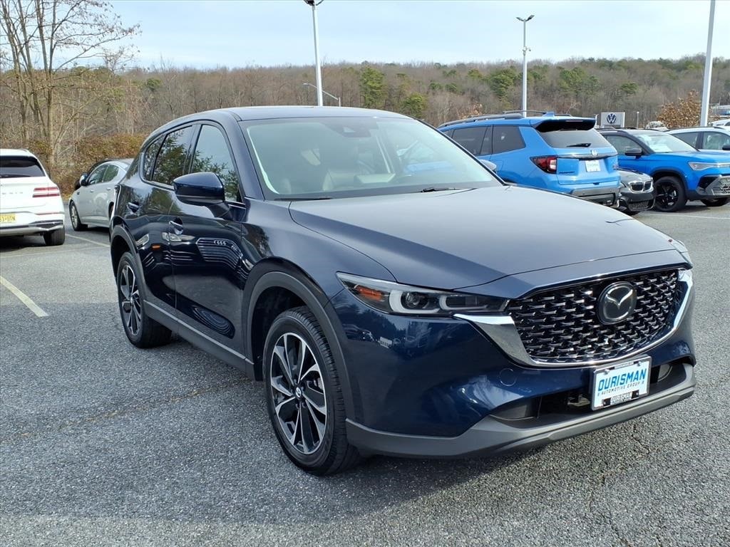 2023 Mazda CX-5 S Premium package's photo