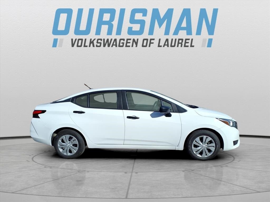 Used 2024 Nissan Versa 1.6 S Sedan