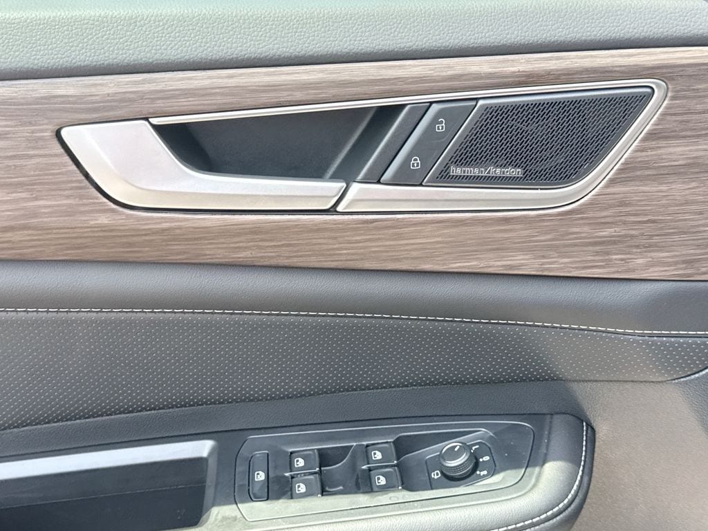 2026 Volkswagen Atlas SEL Premium R-Line - Photo 15