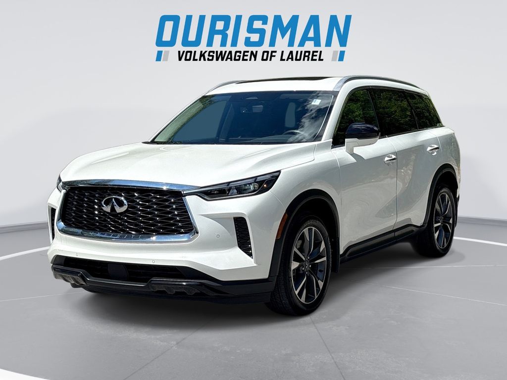 2025 INFINITI QX60 LUXE's photo