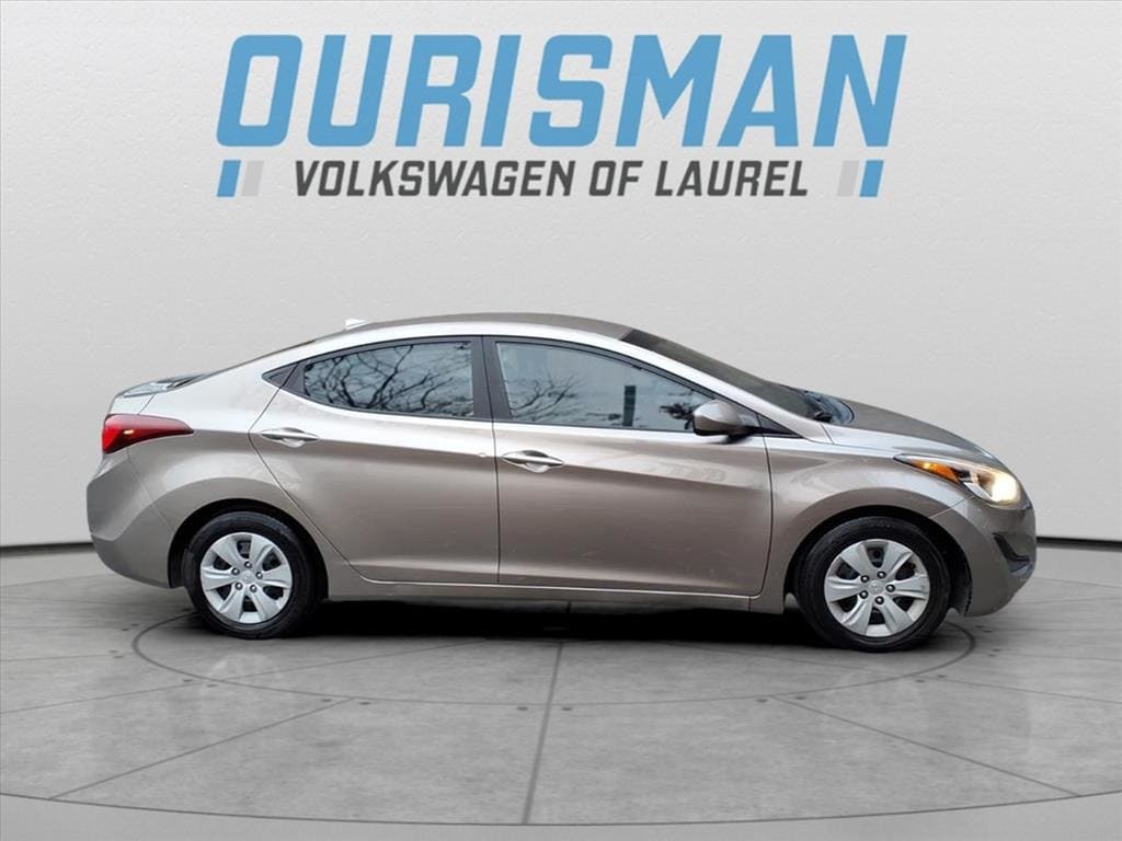 Used 2016 Hyundai Elantra SE with VIN 5NPDH4AE6GH690216 for sale in Laurel, MD