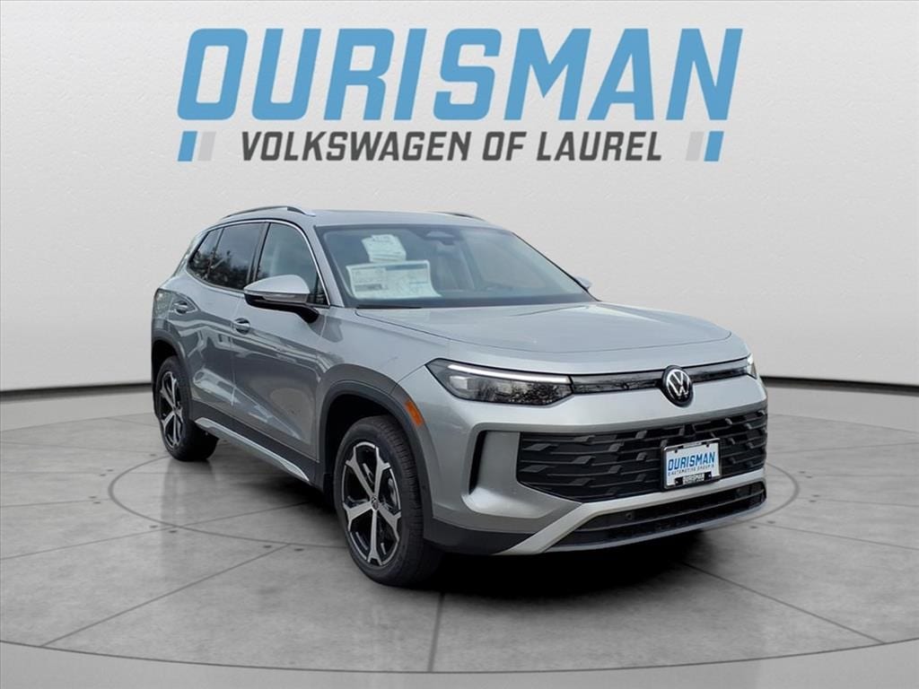 2026 Volkswagen Tiguan SE's photo