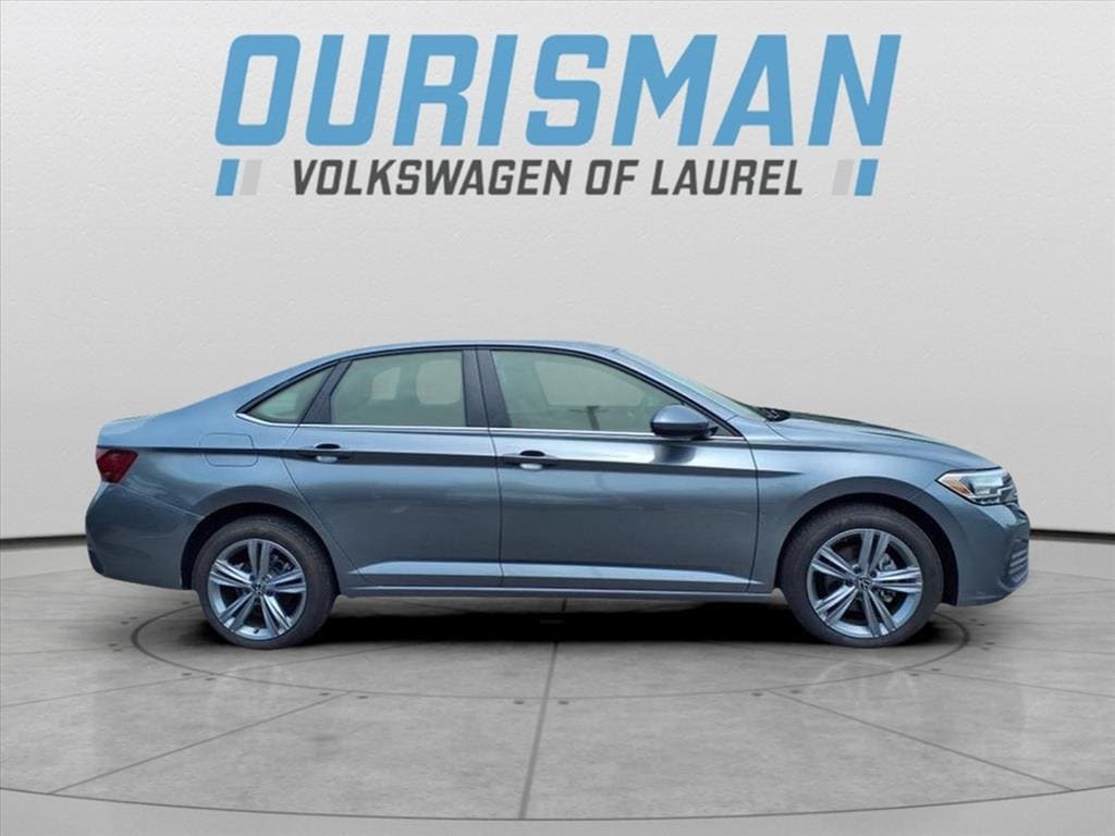 3VW7M7BU9RM011324