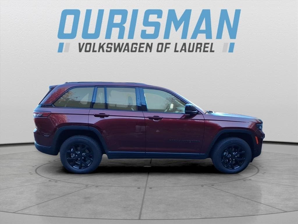 Used 2024 Jeep Grand Cherokee Altitude X SUV