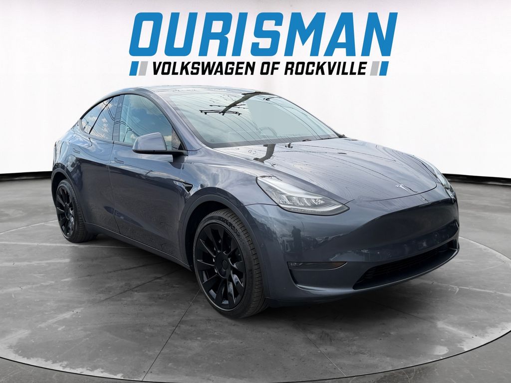 2020 Tesla Model Y Long Range Dual Motor All-Wheel Drive's photo