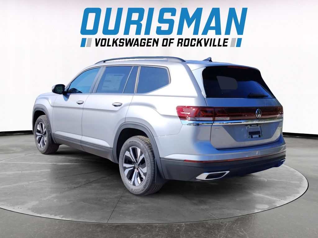 2026 Volkswagen Atlas SE photo 4