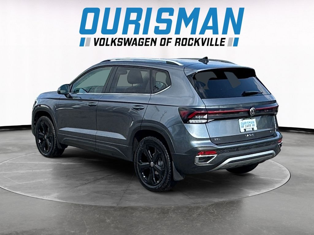 Used 2025 Volkswagen Taos 1.5T SEL SUV