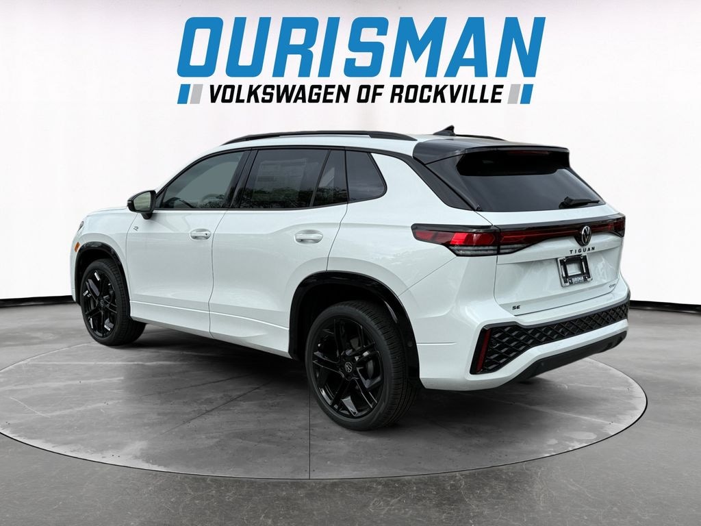 New 2025 Volkswagen Tiguan 2.0T SE R-Line Black SUV